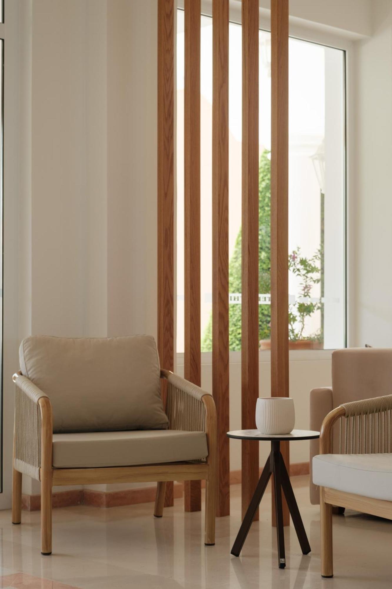 Hotel Athina
